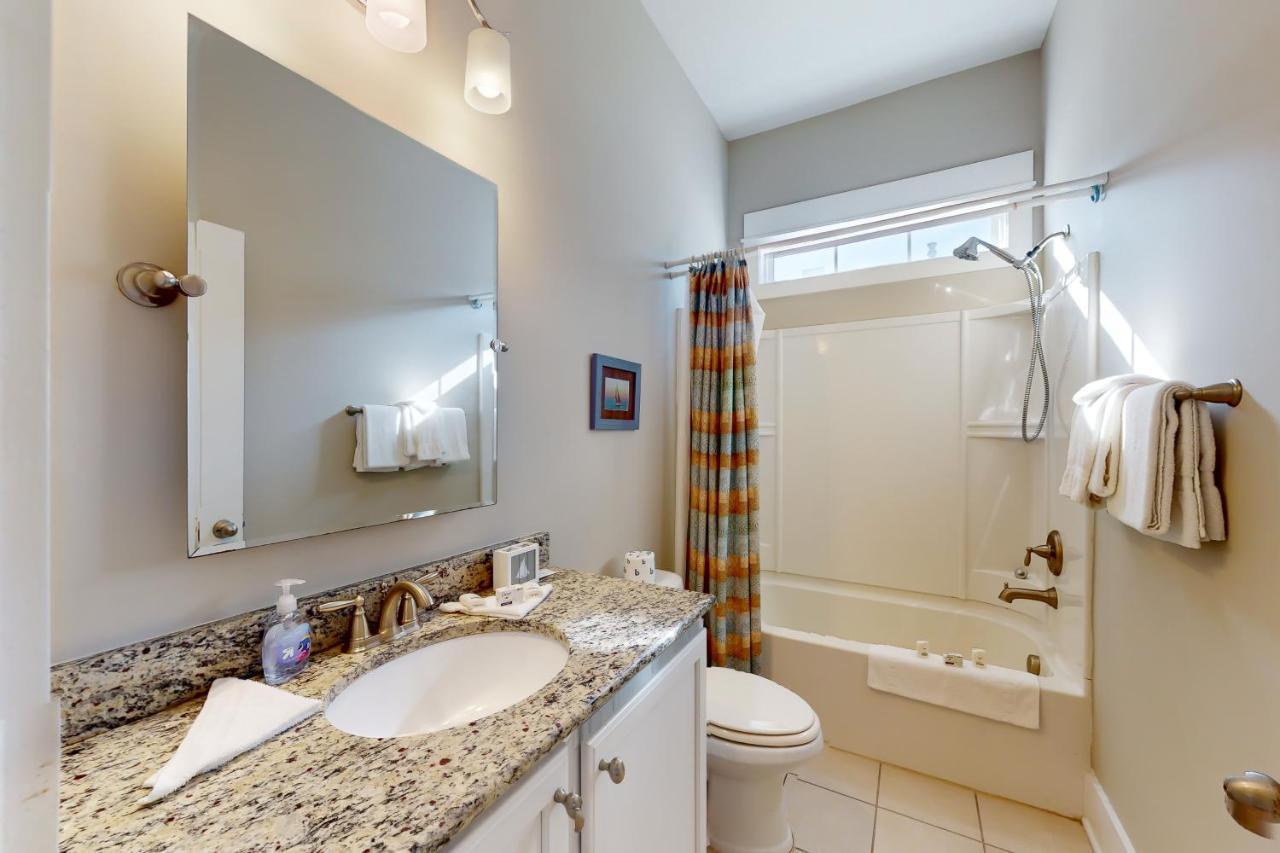 Seas The Day Villa Myrtle Beach Exterior photo